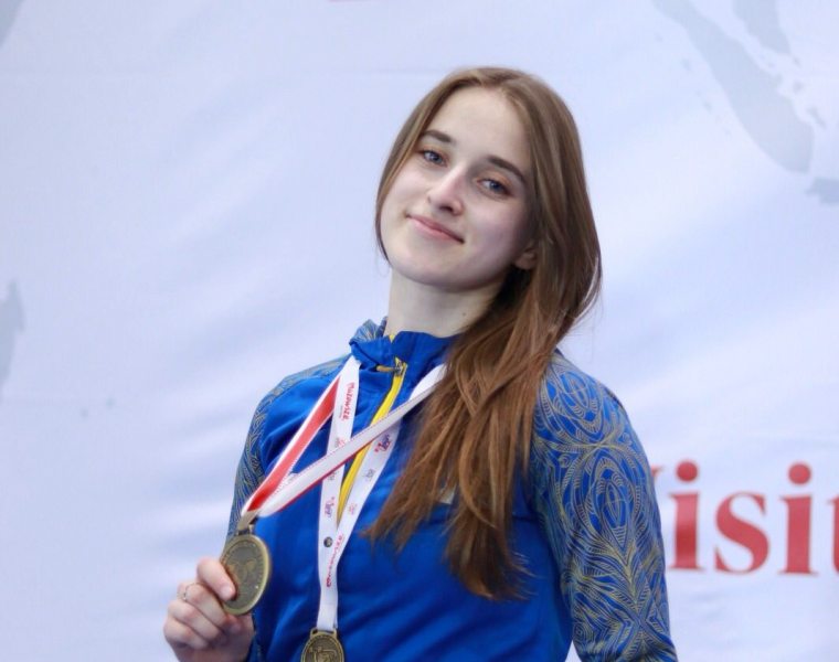 Софія Бздир - бронзова призерка чемпіонату світу з жиму лежачи